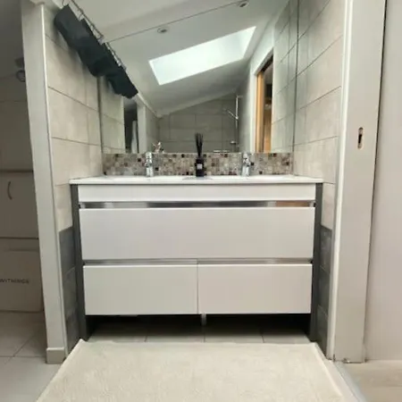 Maison Spacieuse Avec Piscine Pour 4 A 8 Personnes Σπίτι διακοπών Saint-Laurent-des-Arbres