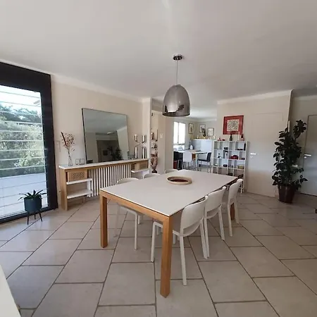 Maison Spacieuse Avec Piscine Pour 4 A 8 Personnes Σπίτι διακοπών Saint-Laurent-des-Arbres